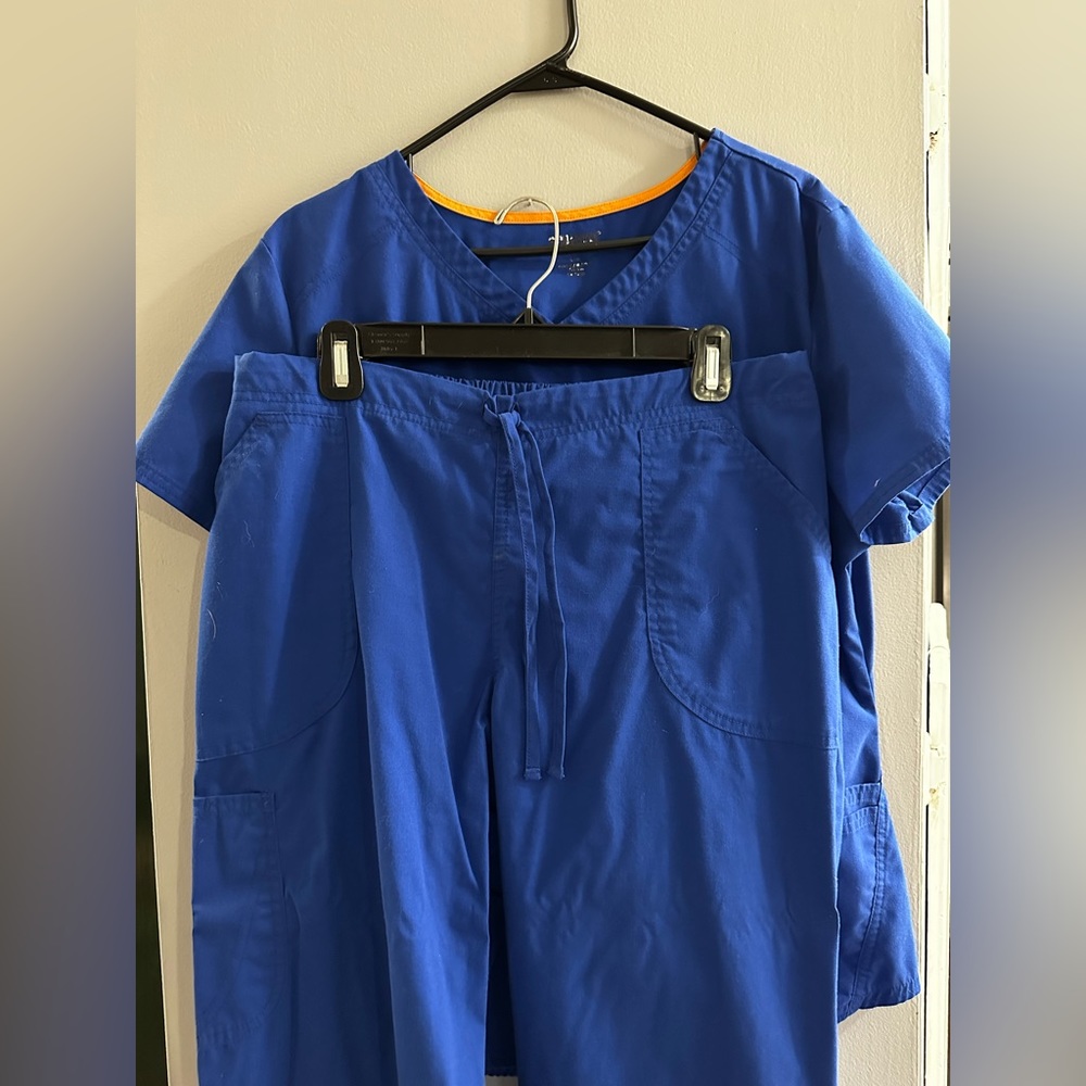 Scrubstar scrub set galaxy blue